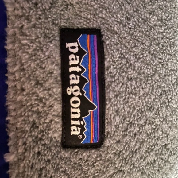 Patagonia Gray and Blue Women's Sweatshirt - Picture 8 of 10